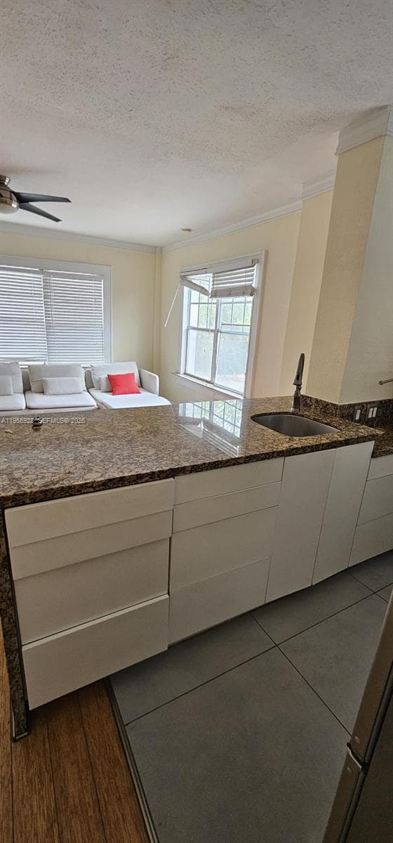 MONTERREY CONDO · #10 in Miami Beach - Photo 9