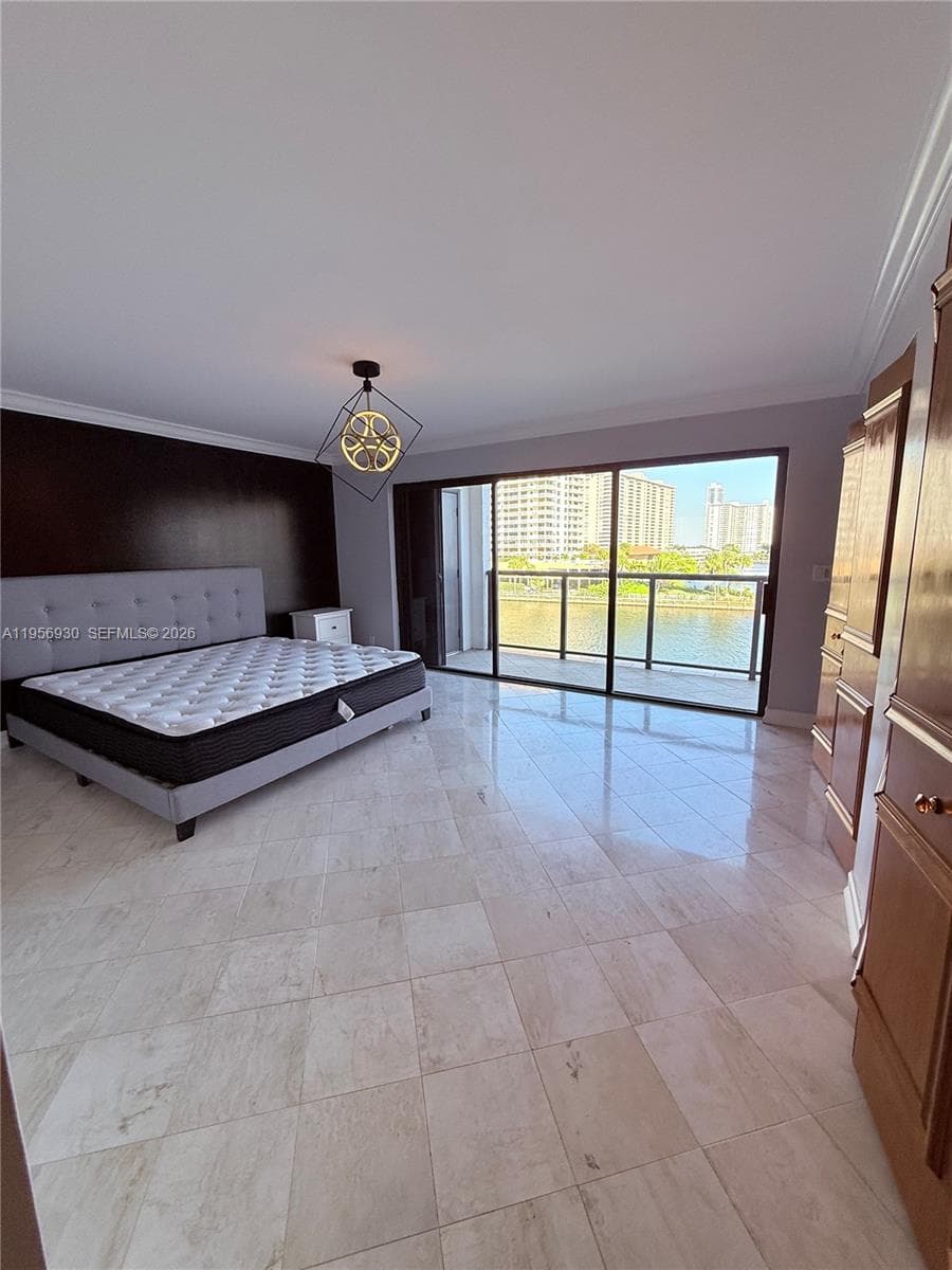 PELICAN LANDING CONDO · #PH3A in North Miami Beach - Photo 3