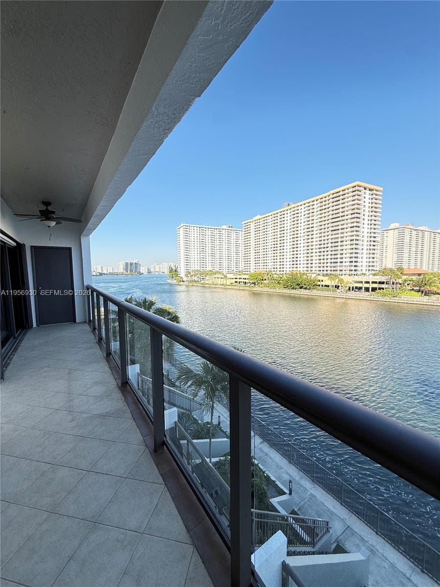 PELICAN LANDING CONDO · #PH3A in North Miami Beach - Photo 5