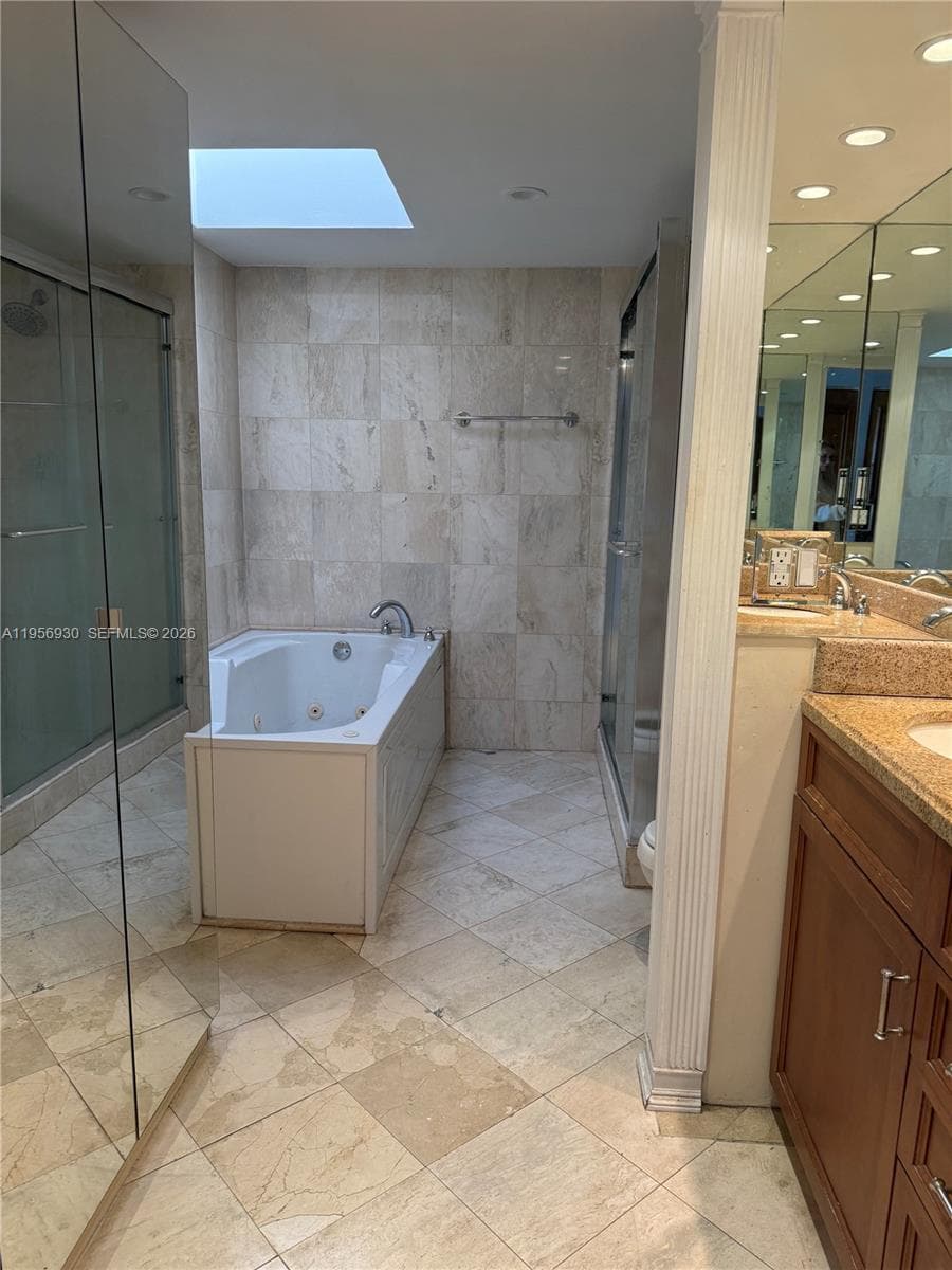 PELICAN LANDING CONDO · #PH3A in North Miami Beach - Photo 14