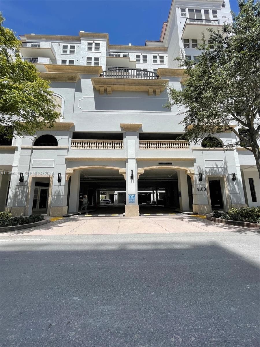 ONE VILLAGE PLACE CONDO · #505 in Coral Gables - Photo 2