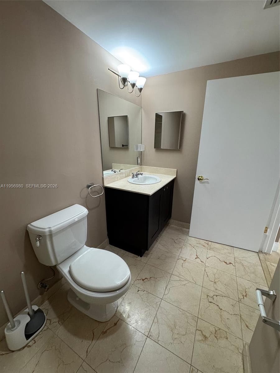 ONE VILLAGE PLACE CONDO · #505 in Coral Gables - Photo 12