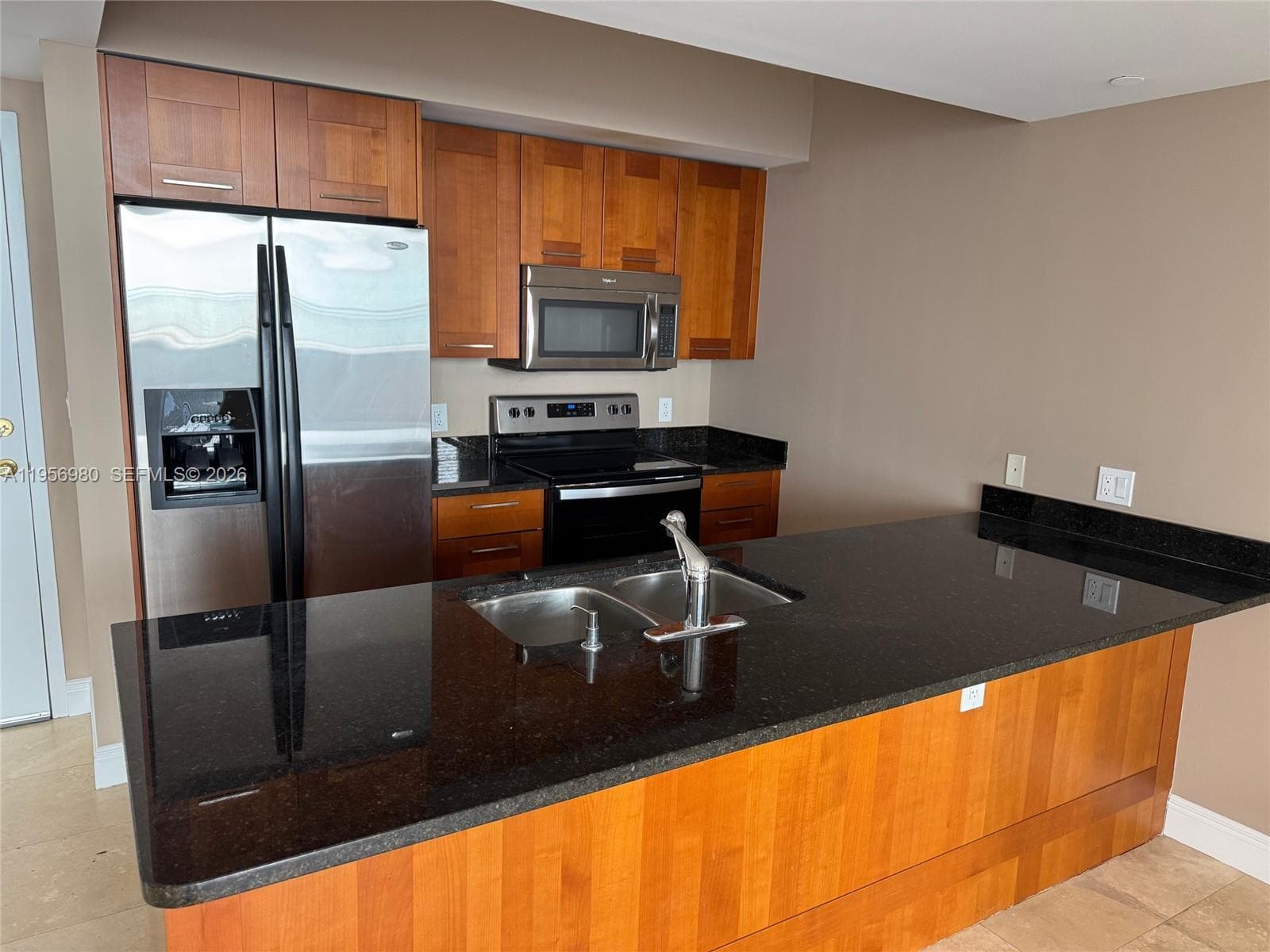 ONE VILLAGE PLACE CONDO · #505 in Coral Gables - Photo 5
