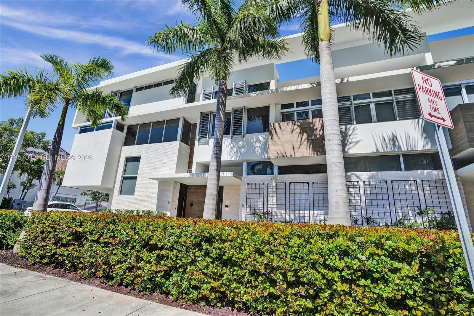 3750 Yacht Club Dr #TH1 photo 52