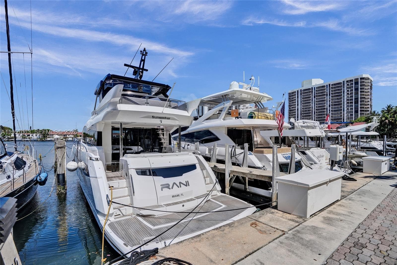 3750 Yacht Club Dr #TH1 photo 63