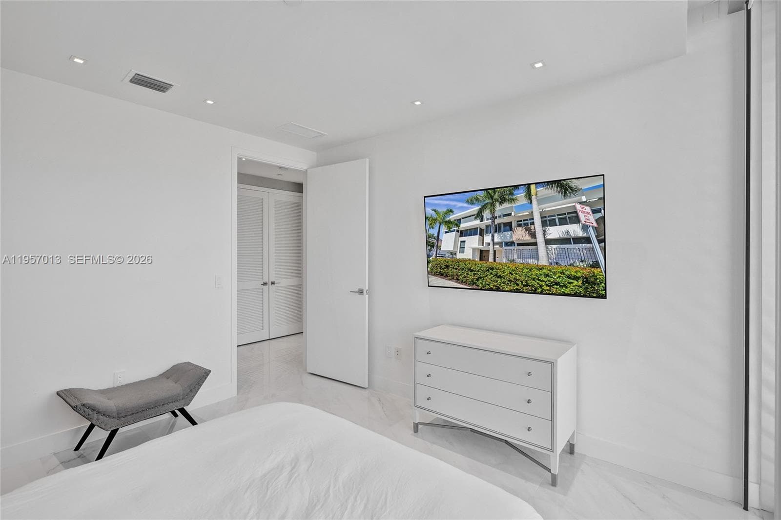 3750 Yacht Club Dr #TH1 photo 41