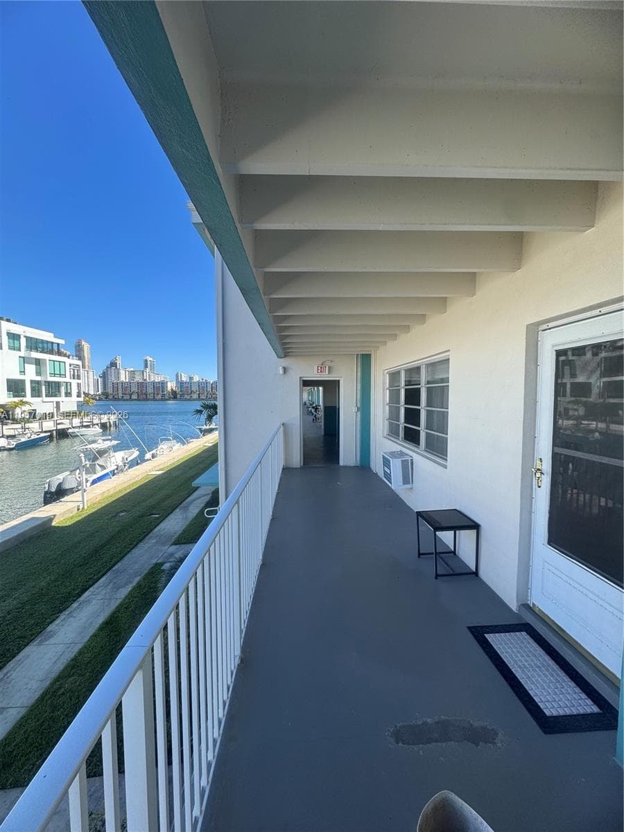 Eastern Shores Palo Alto · #N208 in North Miami Beach - Photo 4