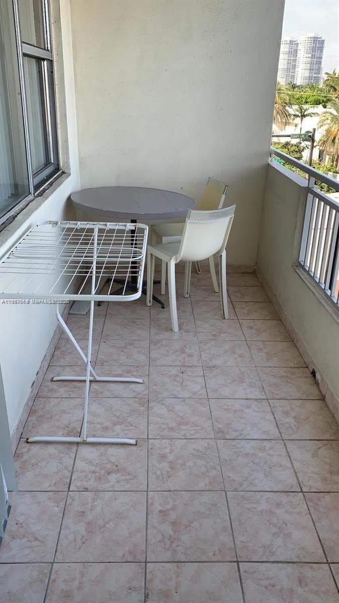 PARKER DORADO CONDO · #318 in Hallandale Beach - Photo 18