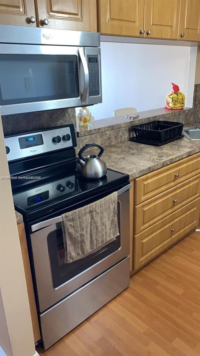 PARKER DORADO CONDO · #318 in Hallandale Beach - Photo 4