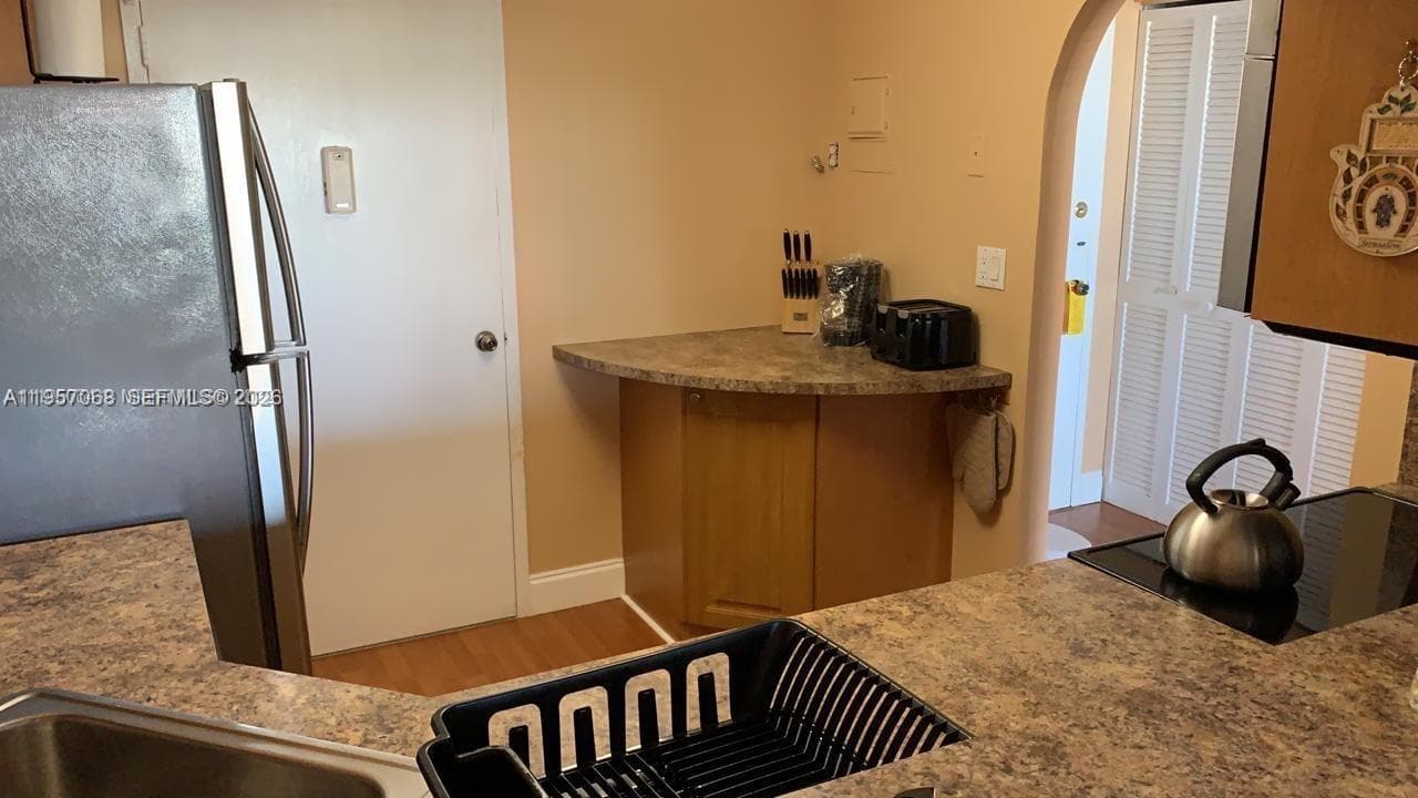 PARKER DORADO CONDO · #318 in Hallandale Beach - Photo 8