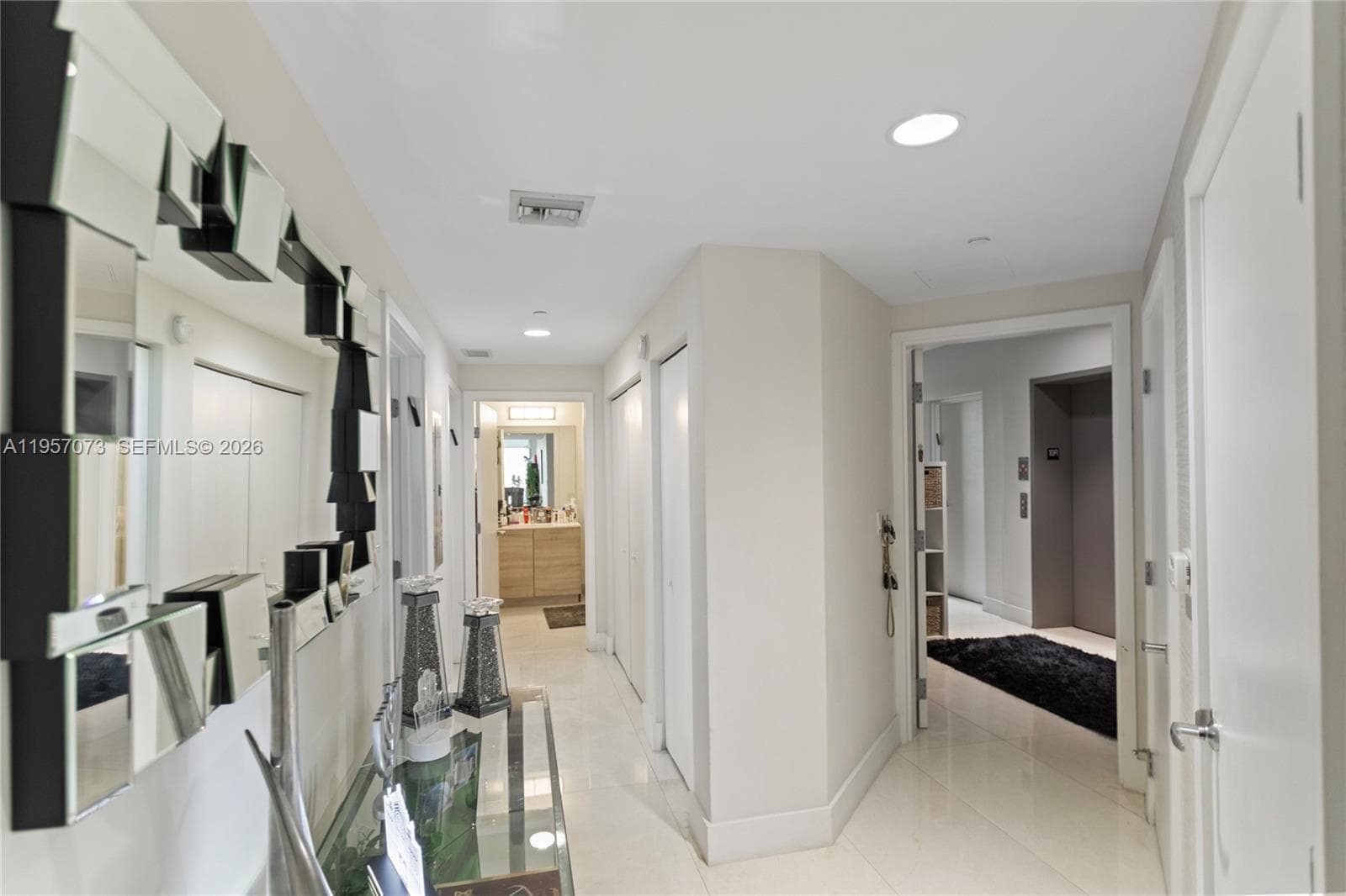 THE HARBOUR NORTH CONDO · #1007 in North Miami Beach - Photo 7