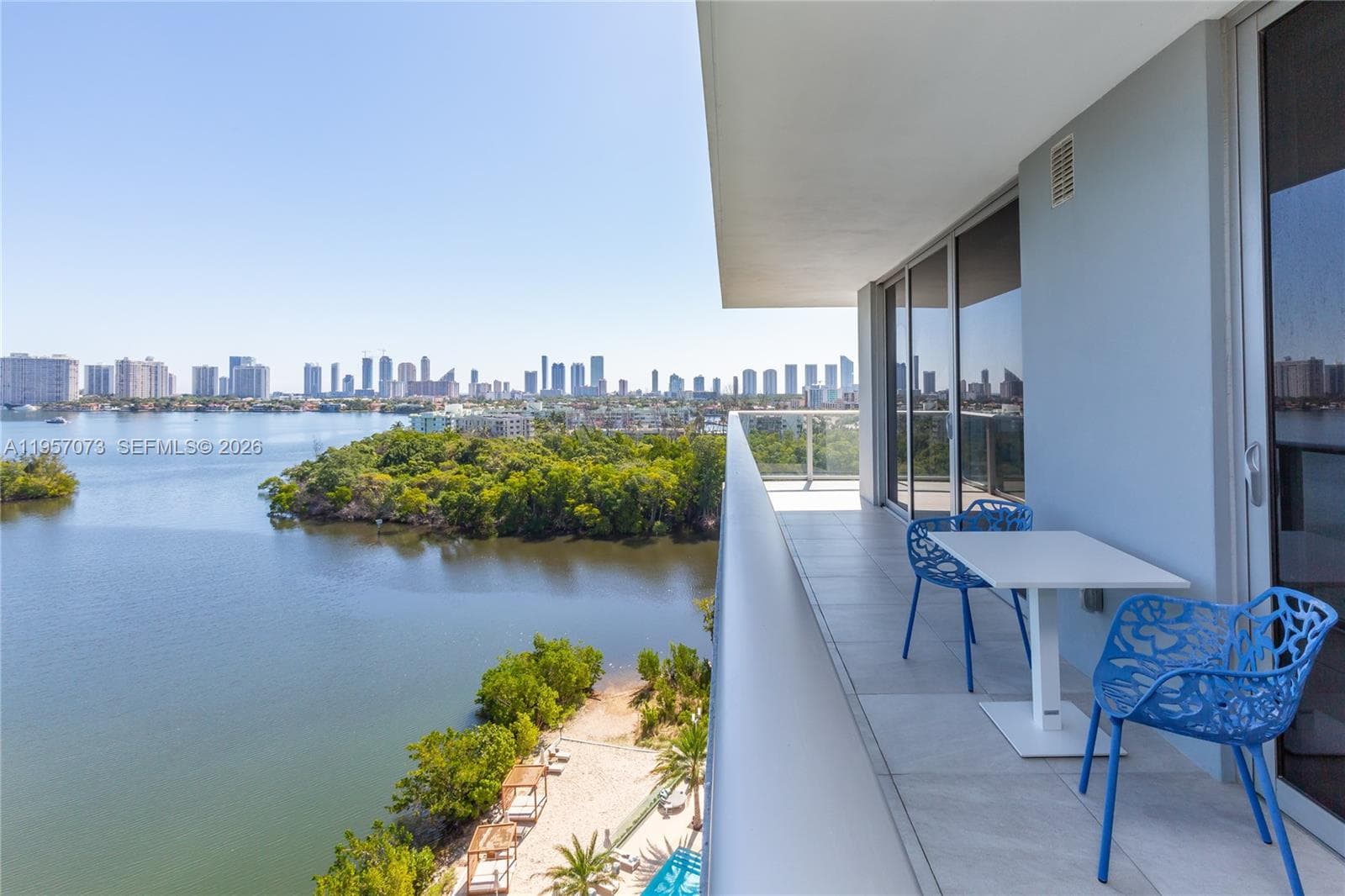 THE HARBOUR NORTH CONDO · #1007 in North Miami Beach - Photo 28