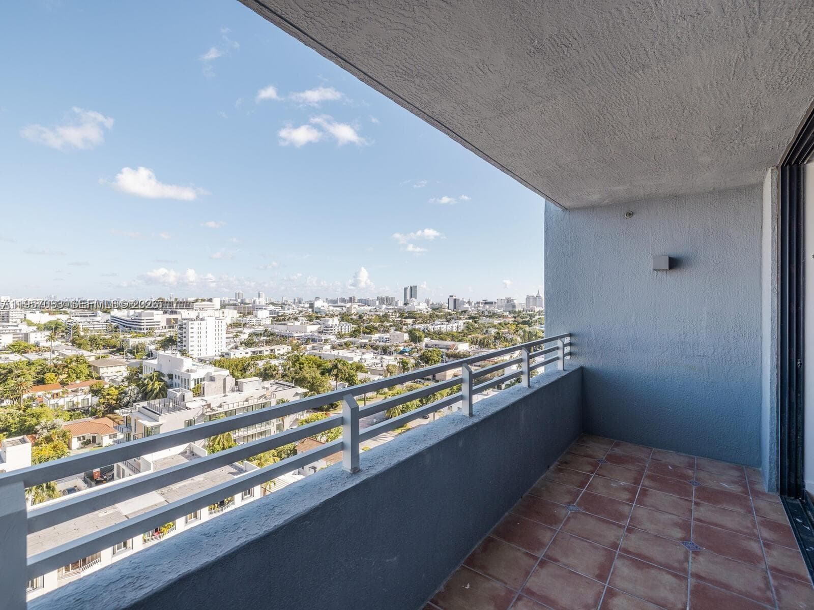 THE WAVERLY AT SOUTH BEAC · #1511 in Miami Beach - Photo 30