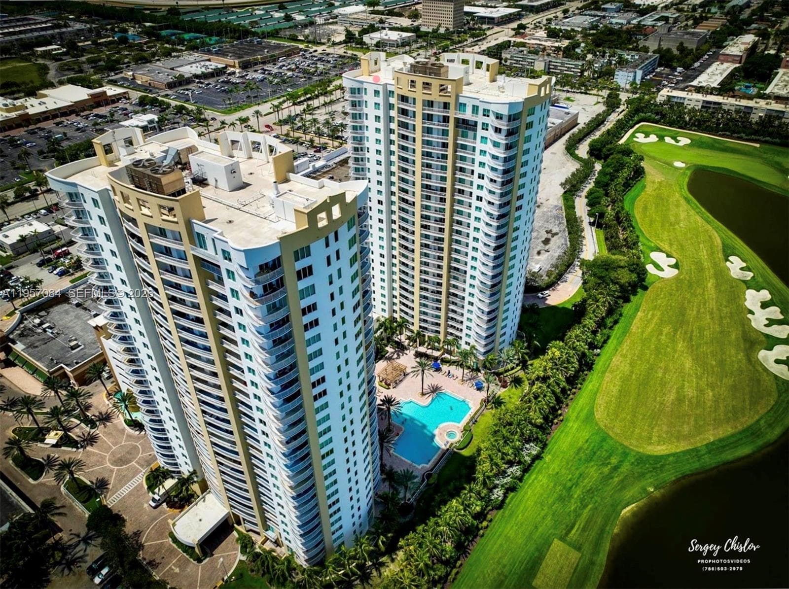 DUO CONDOMINIUM WEST · #1903W in Hallandale Beach - Photo 1
