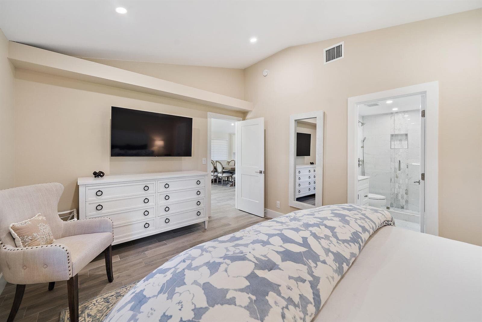 Primary Suite 3