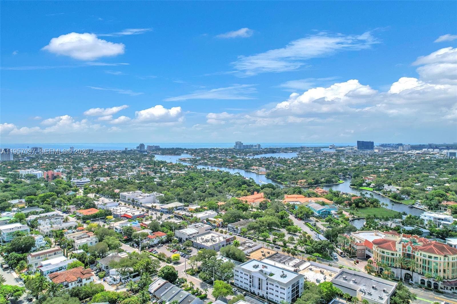 Las Olas Manor · #1 in Fort Lauderdale - Photo 21