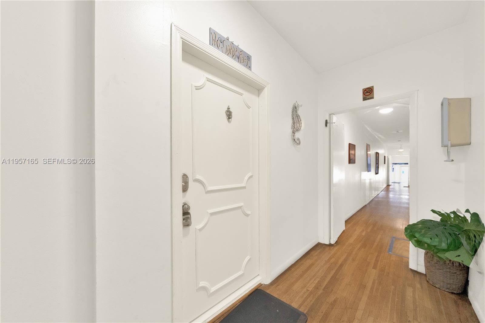 ART DECO CONDO · #102R in Miami Beach - Photo 4