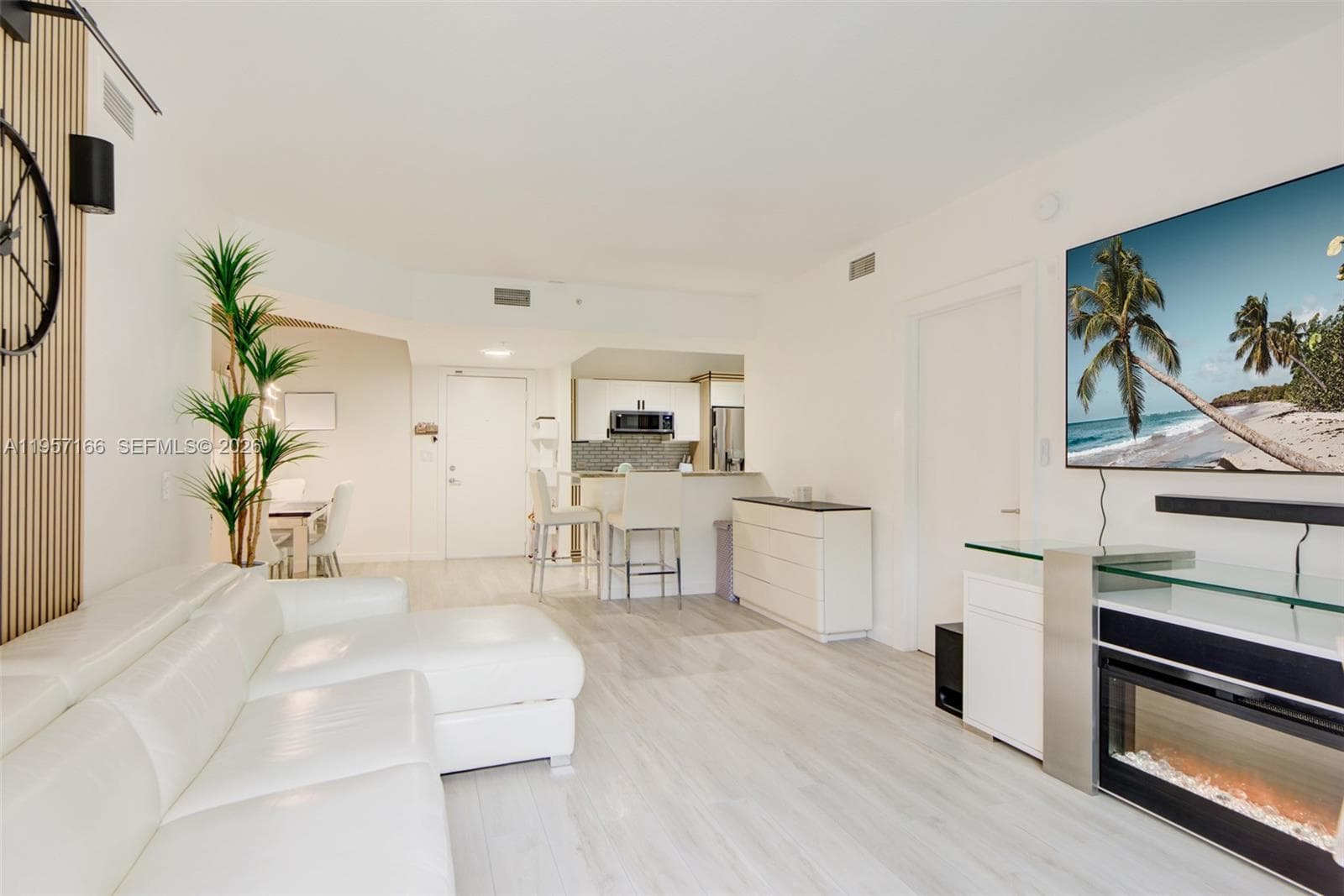 VENTURE AT AVENTURA WEST · #215 in Aventura - Photo 9