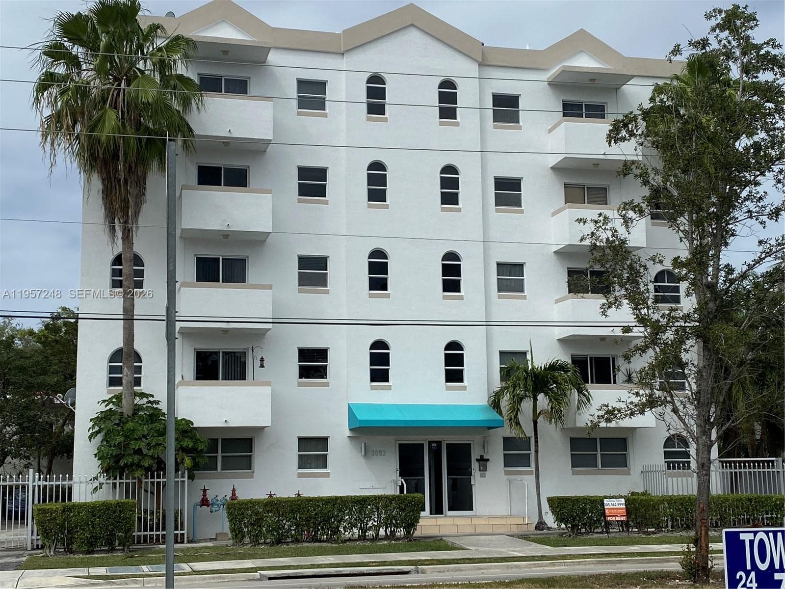 GROVE PALMS I CONDO · #301 in Miami - Photo 1