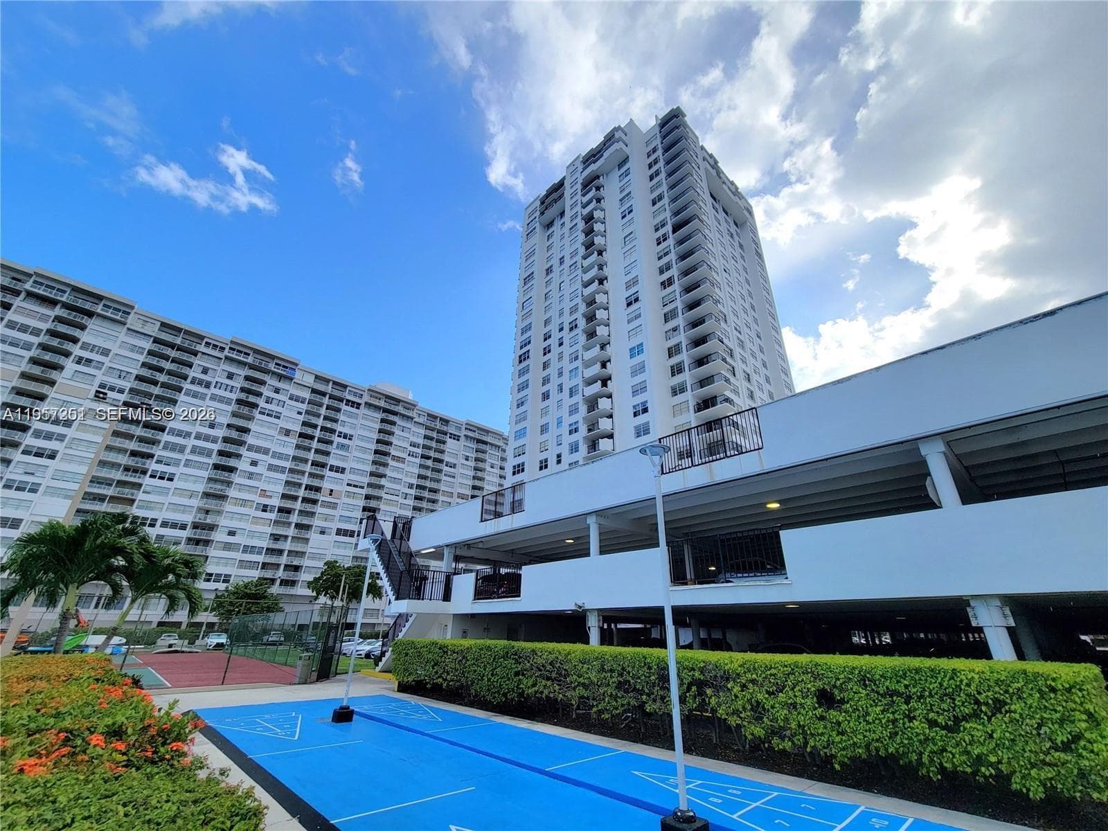 COMMODORE PLAZA · #1801 in Aventura - Photo 56