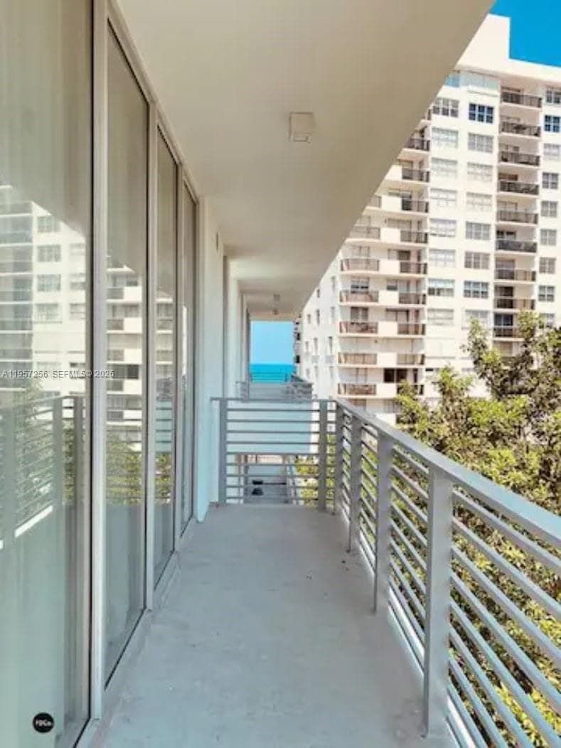 6080 Collins Condo · #PH09 in Miami Beach - Photo 16