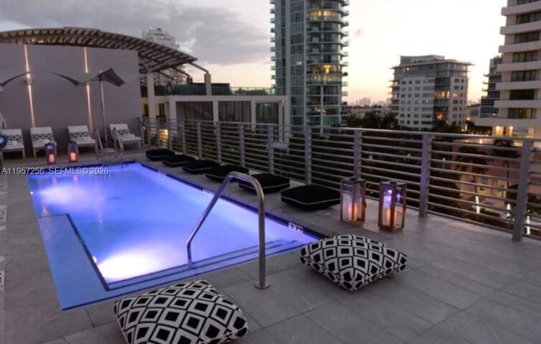 6080 Collins Condo · #PH09 in Miami Beach - Photo 5