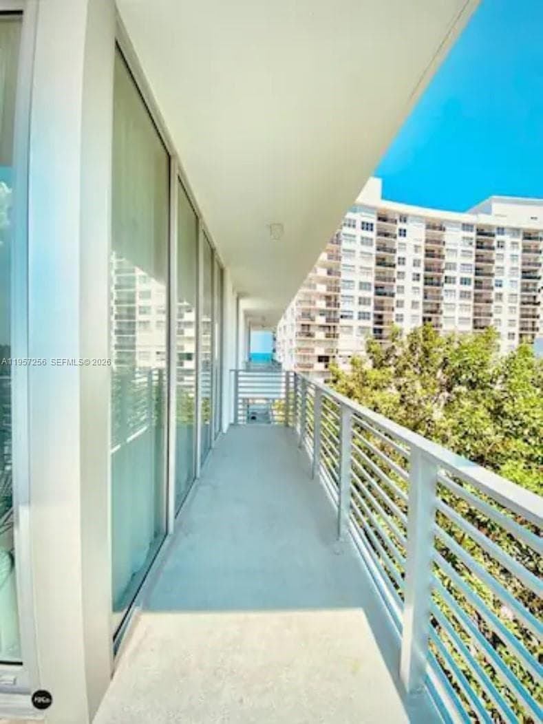 6080 Collins Condo · #PH09 in Miami Beach - Photo 15