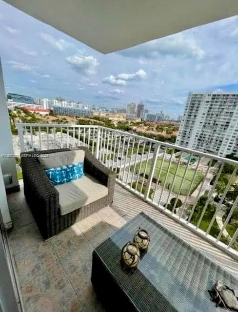 ADMIRALS PORT CONDO WEST · #1208W in Aventura - Photo 20