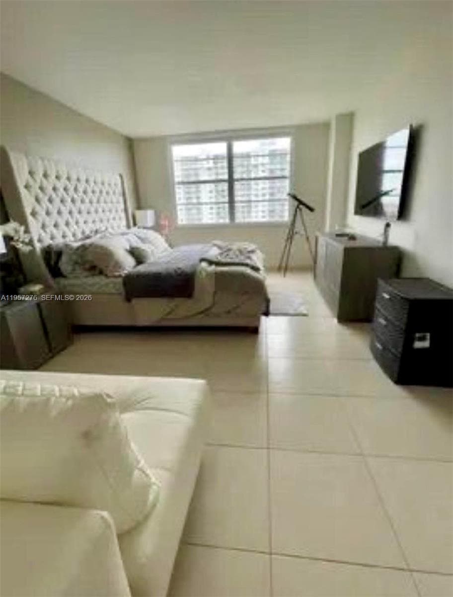 ADMIRALS PORT CONDO WEST · #1208W in Aventura - Photo 15