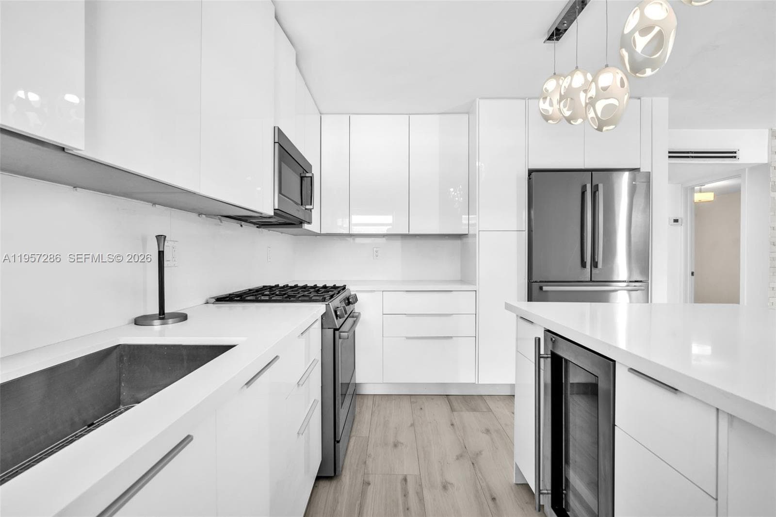CHATEAU GROVE CONDO · #24 in Miami - Photo 7