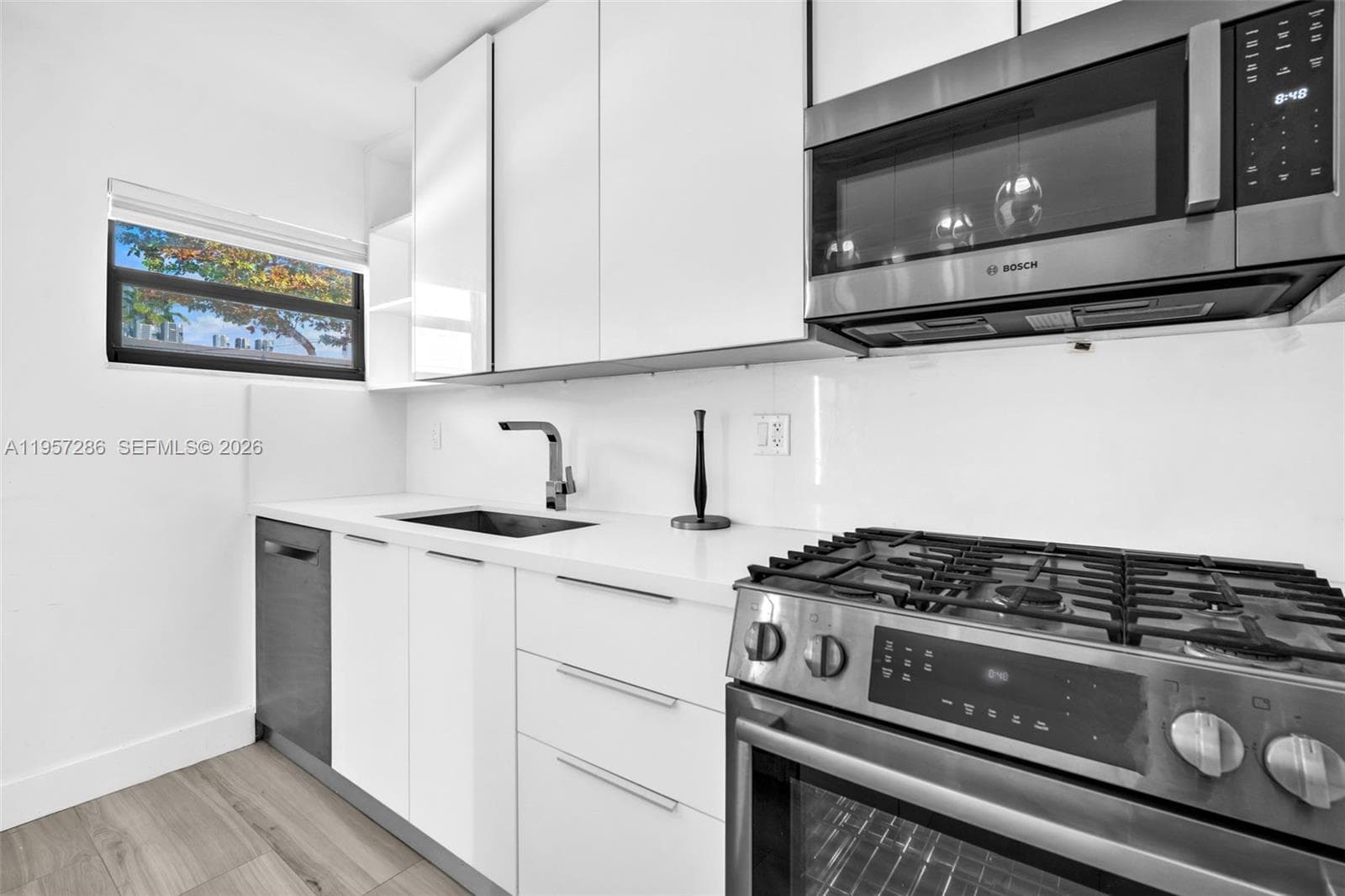 CHATEAU GROVE CONDO · #24 in Miami - Photo 9
