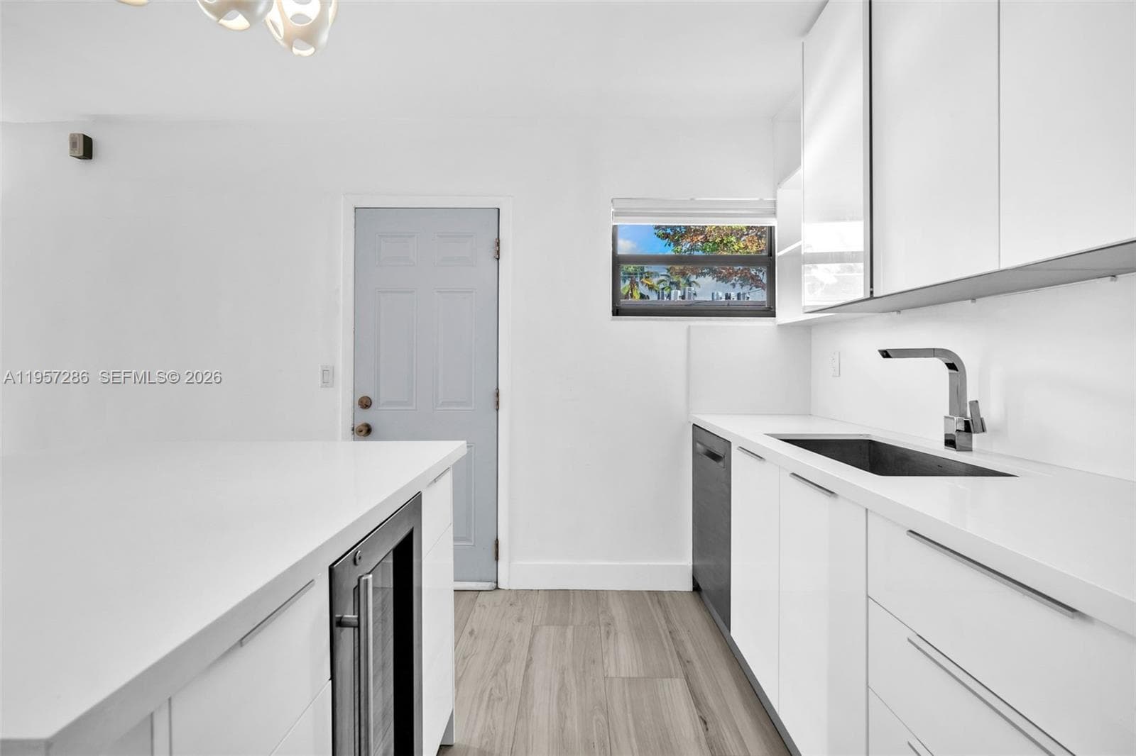 CHATEAU GROVE CONDO · #24 in Miami - Photo 10