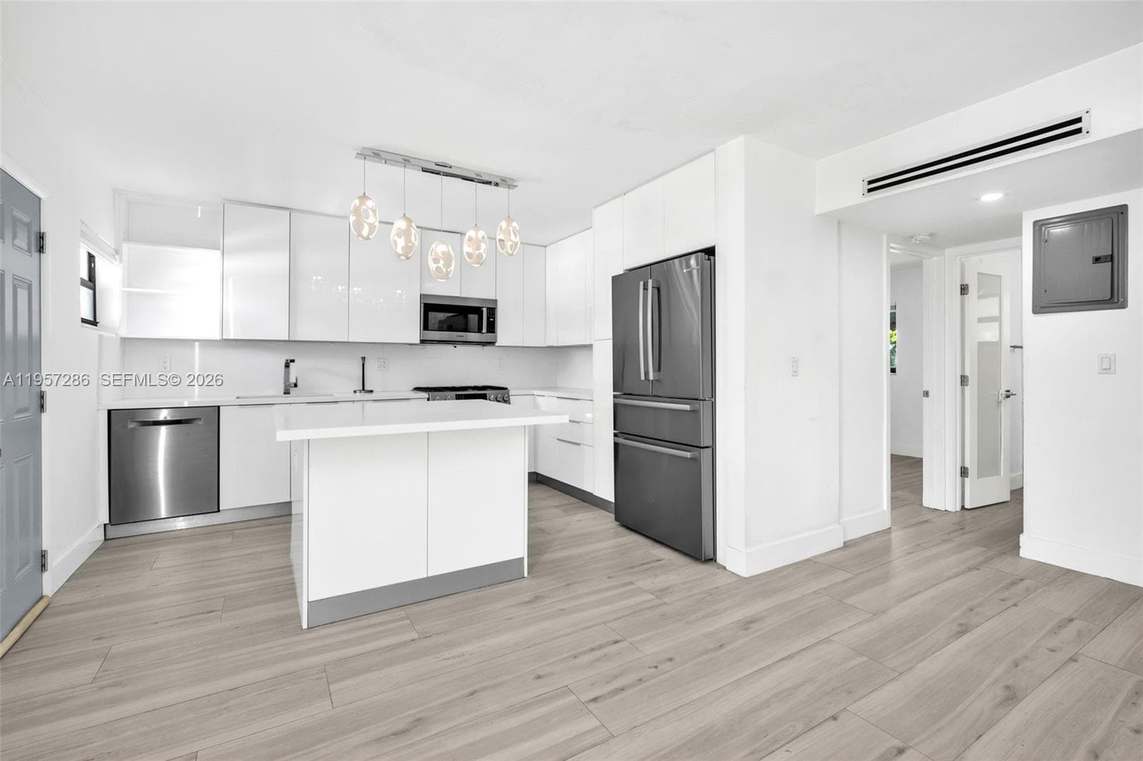 CHATEAU GROVE CONDO · #24 in Miami - Photo 4