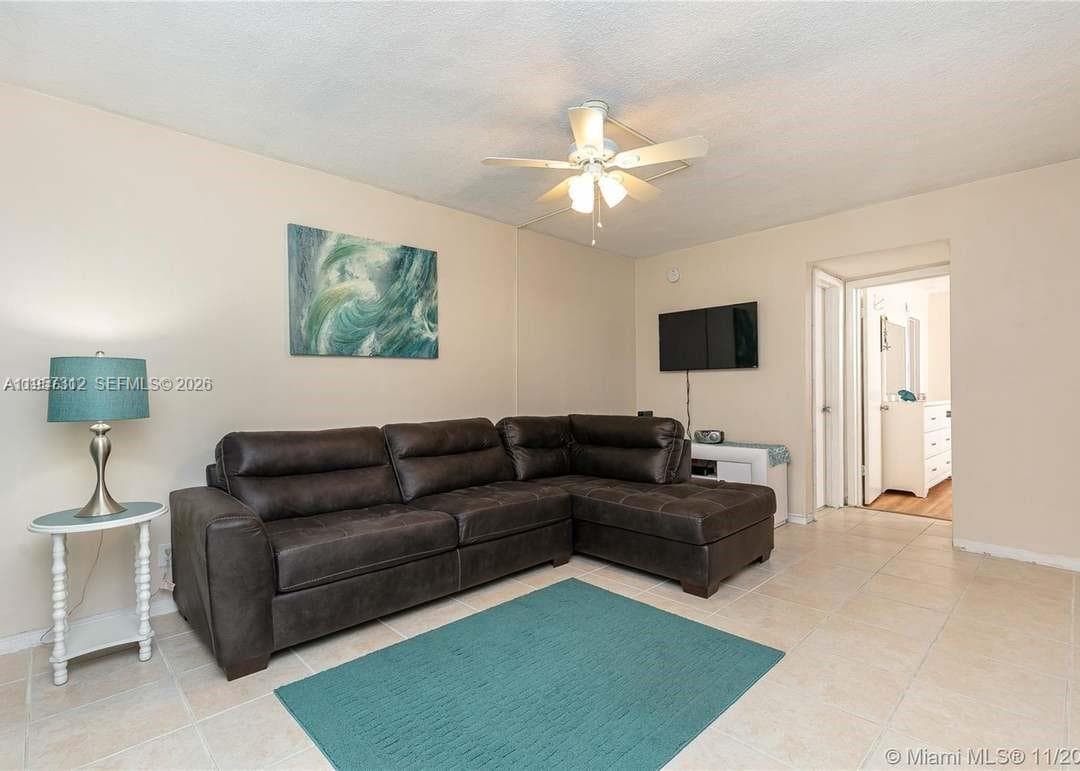 PARADISE VILLAS CONDO · #107-B in Hallandale Beach - Photo 3