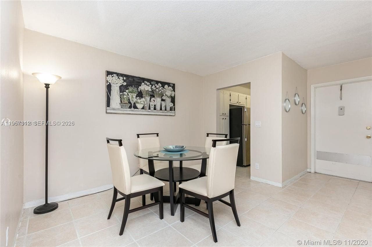 PARADISE VILLAS CONDO · #107-B in Hallandale Beach - Photo 4