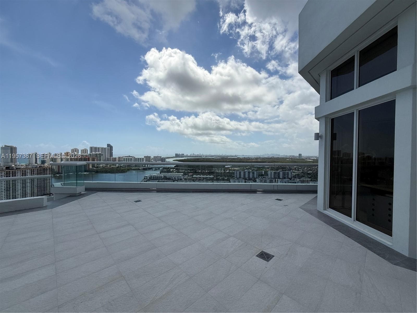 2000 Williams Island · #PH-1 in Aventura - Photo 34