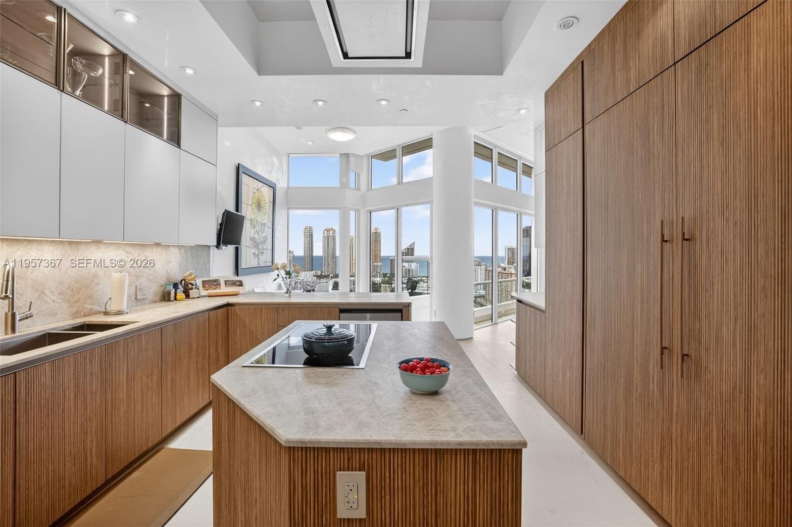 2000 Williams Island · #PH-1 in Aventura - Photo 14