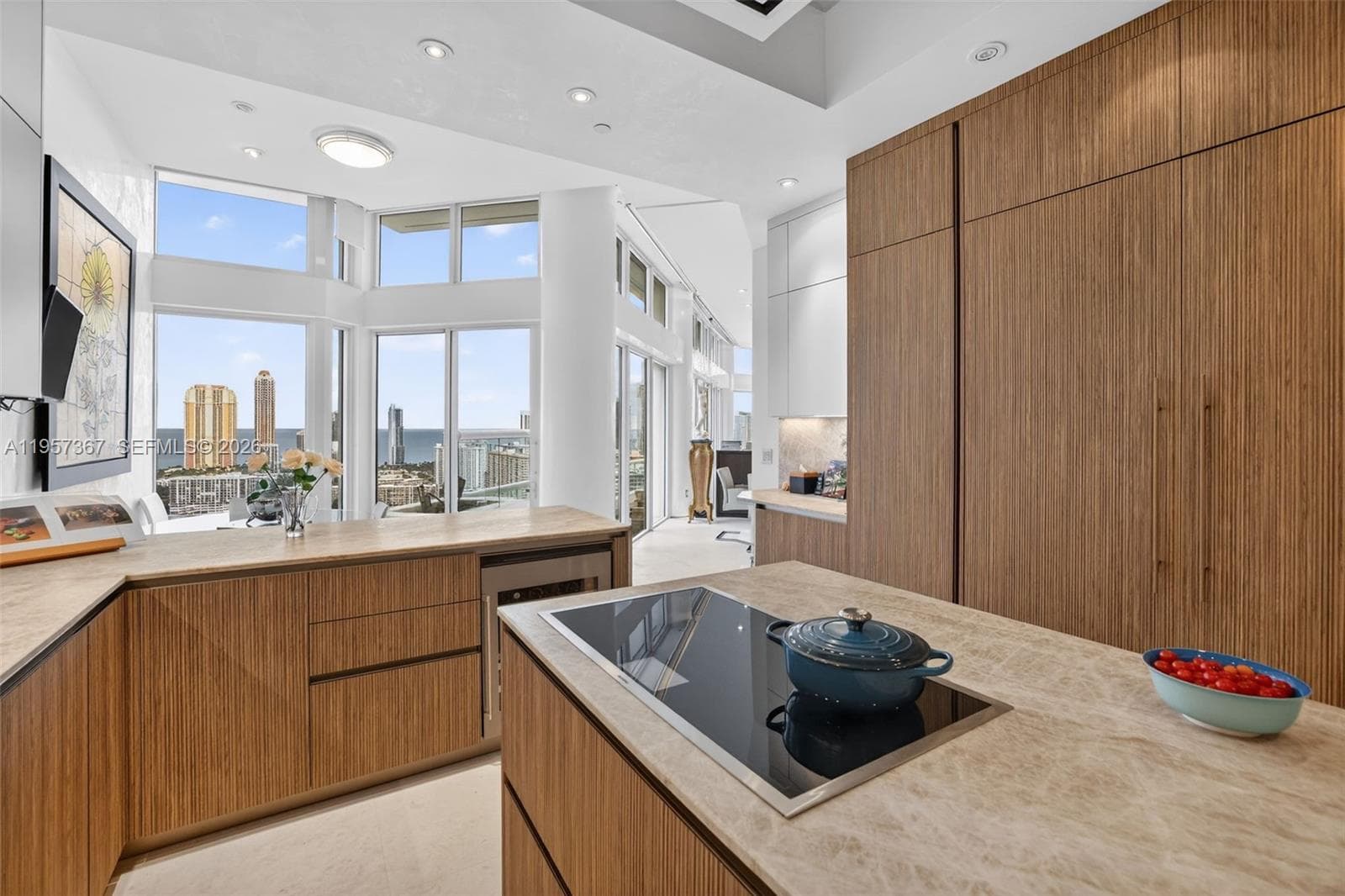 2000 Williams Island · #PH-1 in Aventura - Photo 15