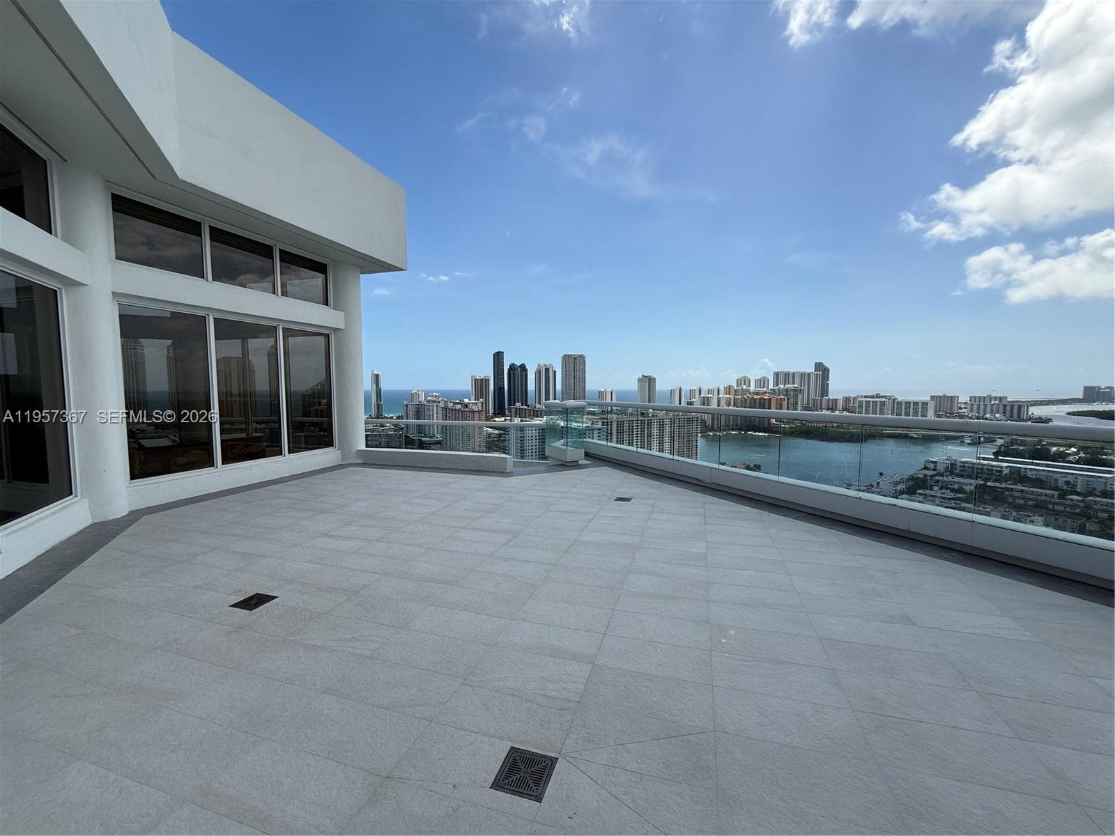 2000 Williams Island · #PH-1 in Aventura - Photo 35