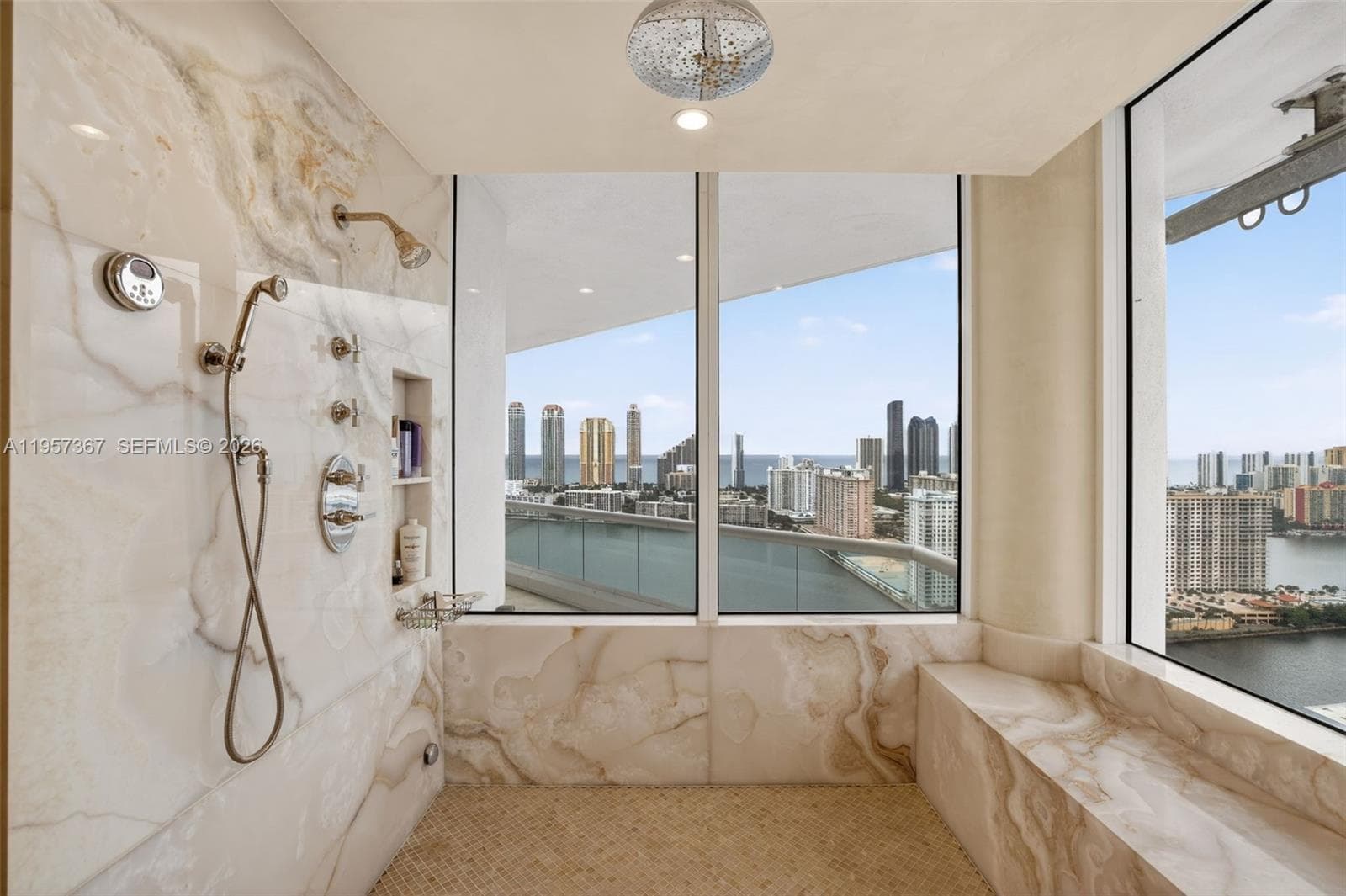 2000 Williams Island · #PH-1 in Aventura - Photo 70