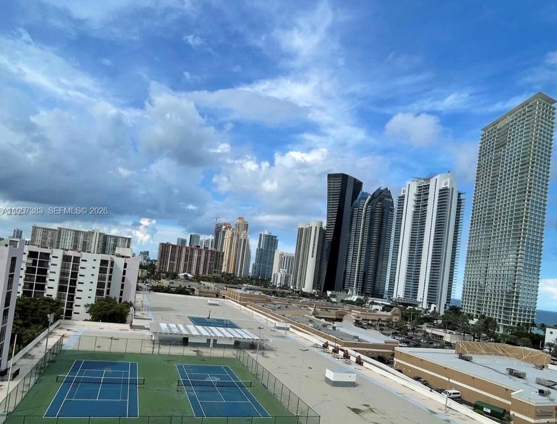 PLAZA OF AMERICAS CONDO P · #807 in Sunny Isles Beach - Photo 15