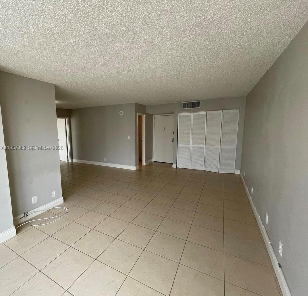 PLAZA OF AMERICAS CONDO P · #807 in Sunny Isles Beach - Photo 4