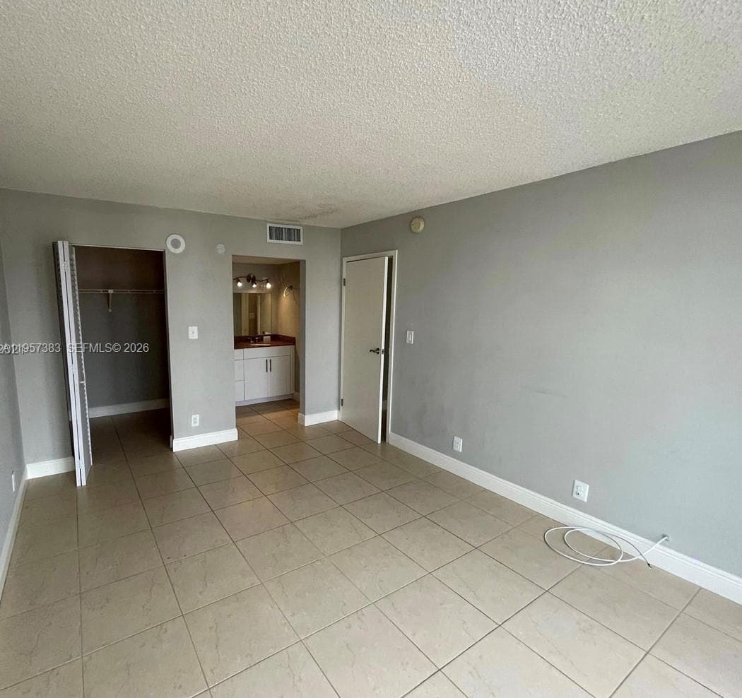 PLAZA OF AMERICAS CONDO P · #807 in Sunny Isles Beach - Photo 8
