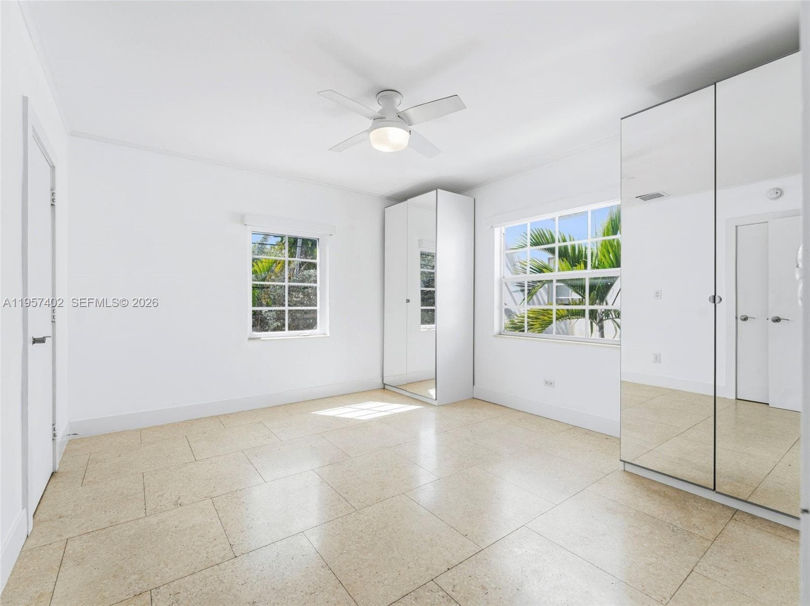 THE SABINE CONDO · #2 in Miami Beach - Photo 21