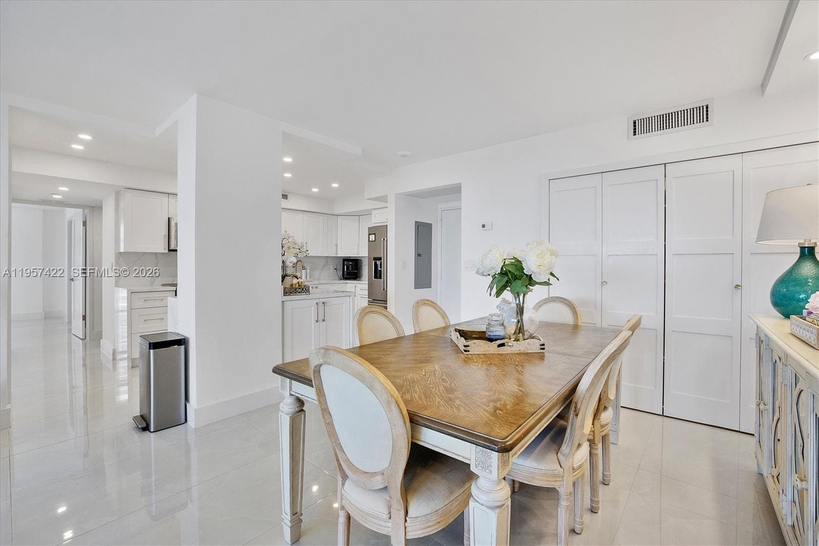 WATERVIEW · #1747 in Aventura - Photo 13