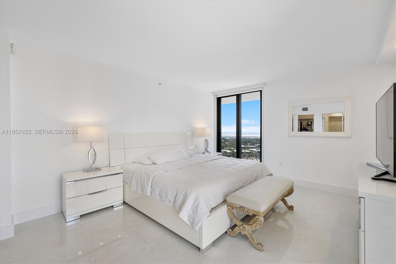 WATERVIEW · #1747 in Aventura - Photo 22