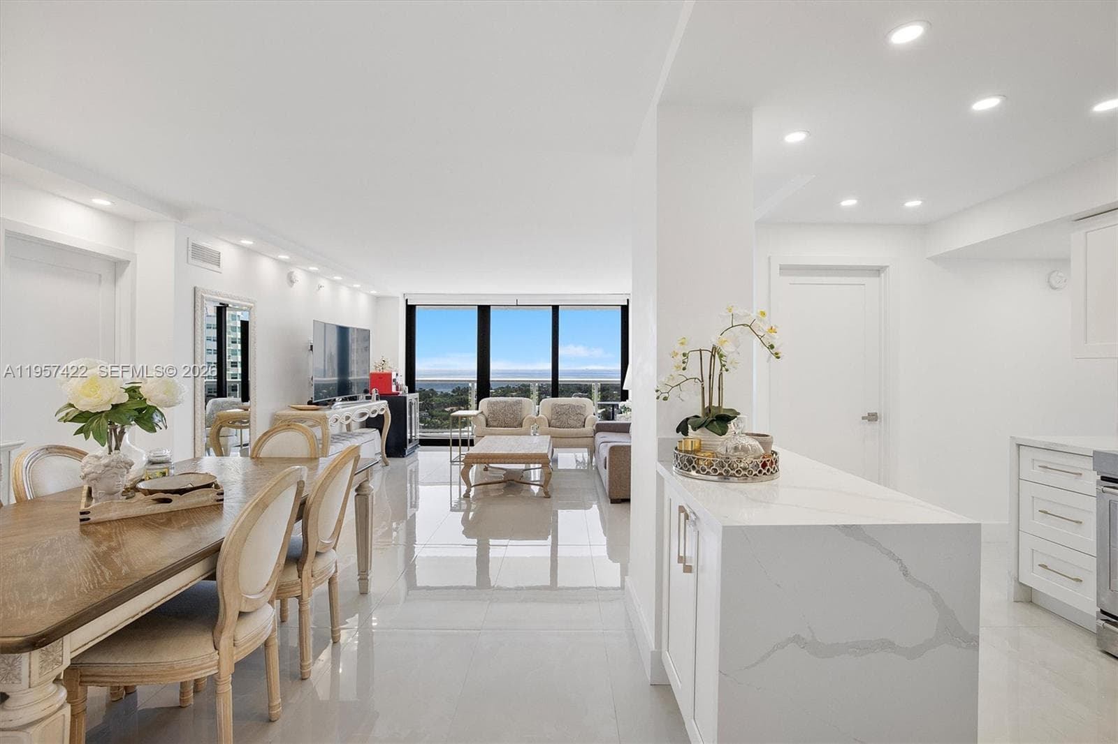 WATERVIEW · #1747 in Aventura - Photo 3