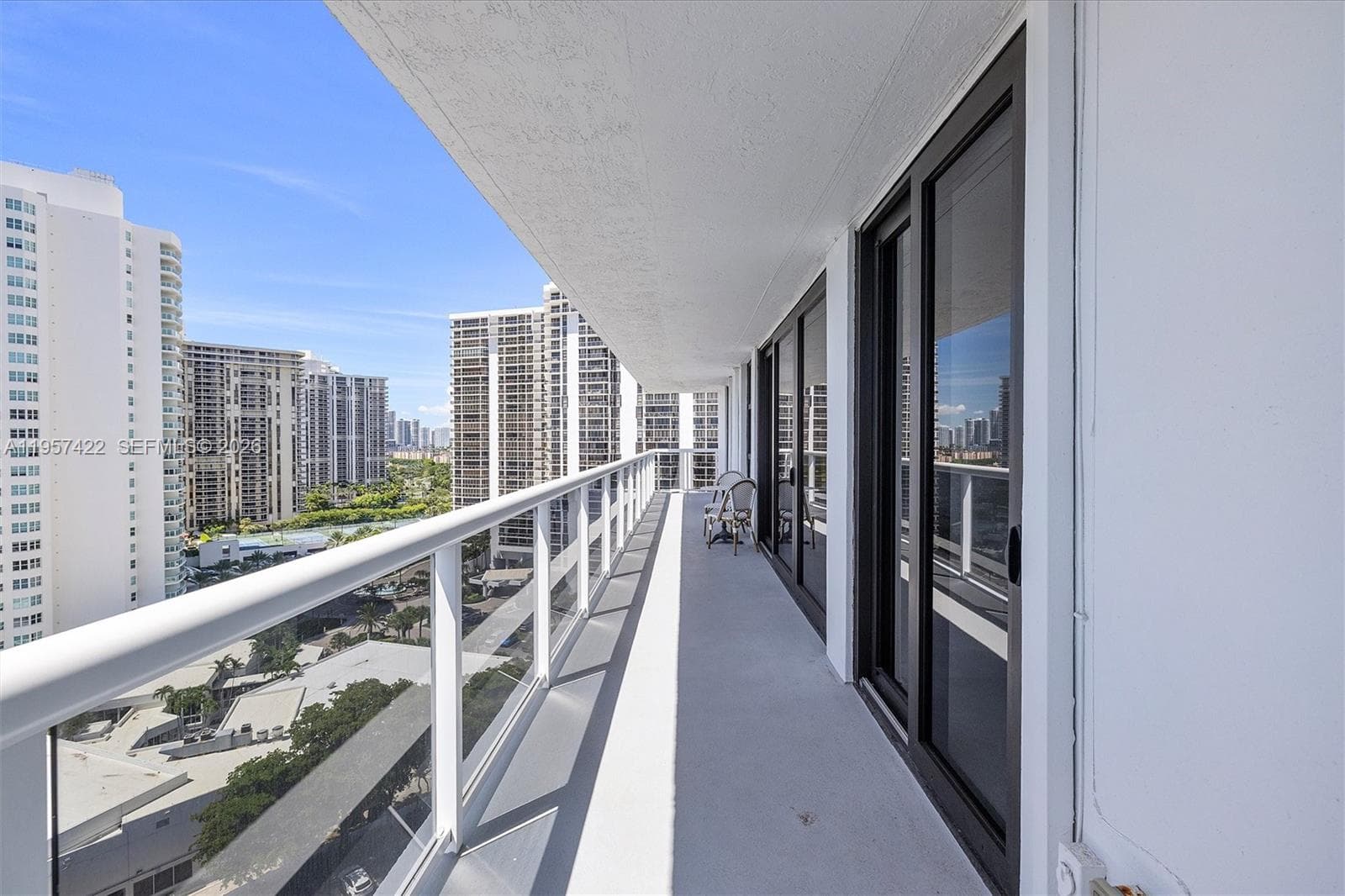WATERVIEW · #1747 in Aventura - Photo 41