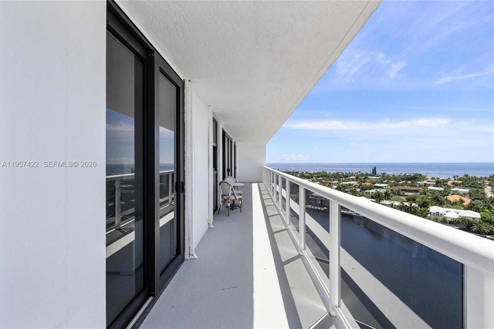 WATERVIEW · #1747 in Aventura - Photo 37