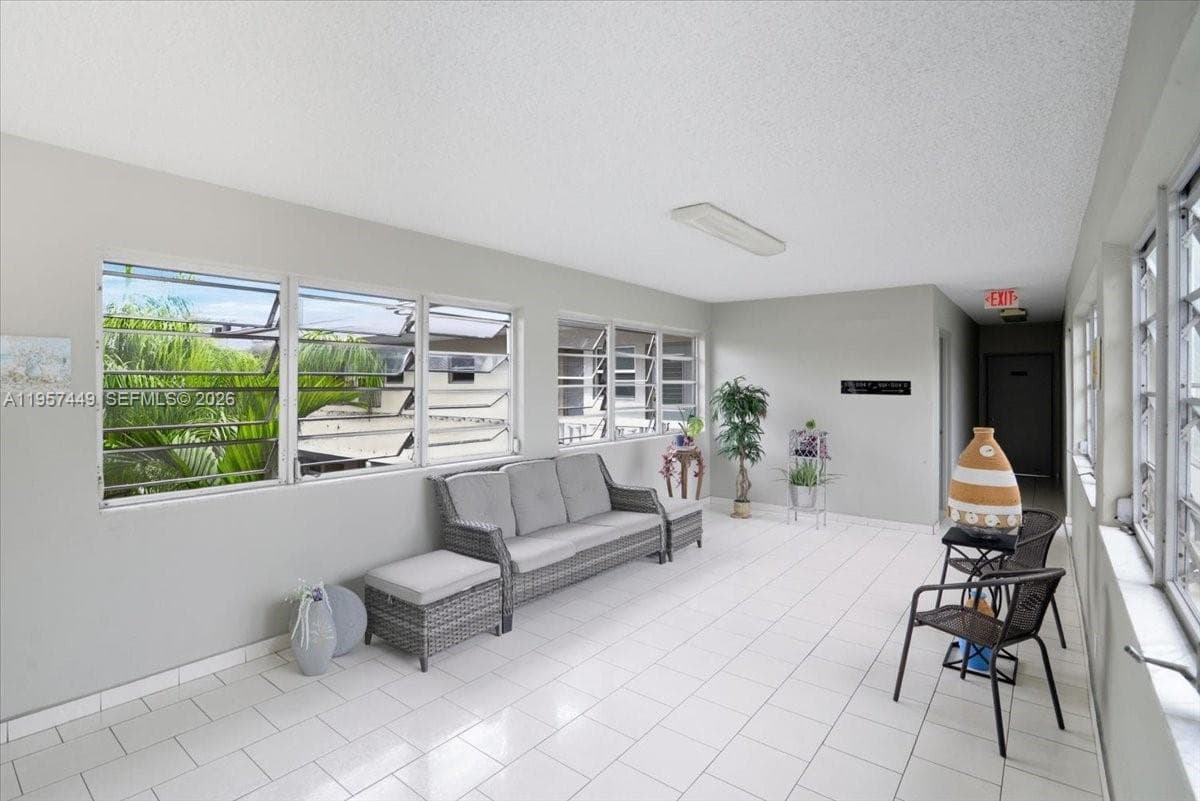 THIRD GULFSTREAM GARDEN · #501G in Hallandale Beach - Photo 7
